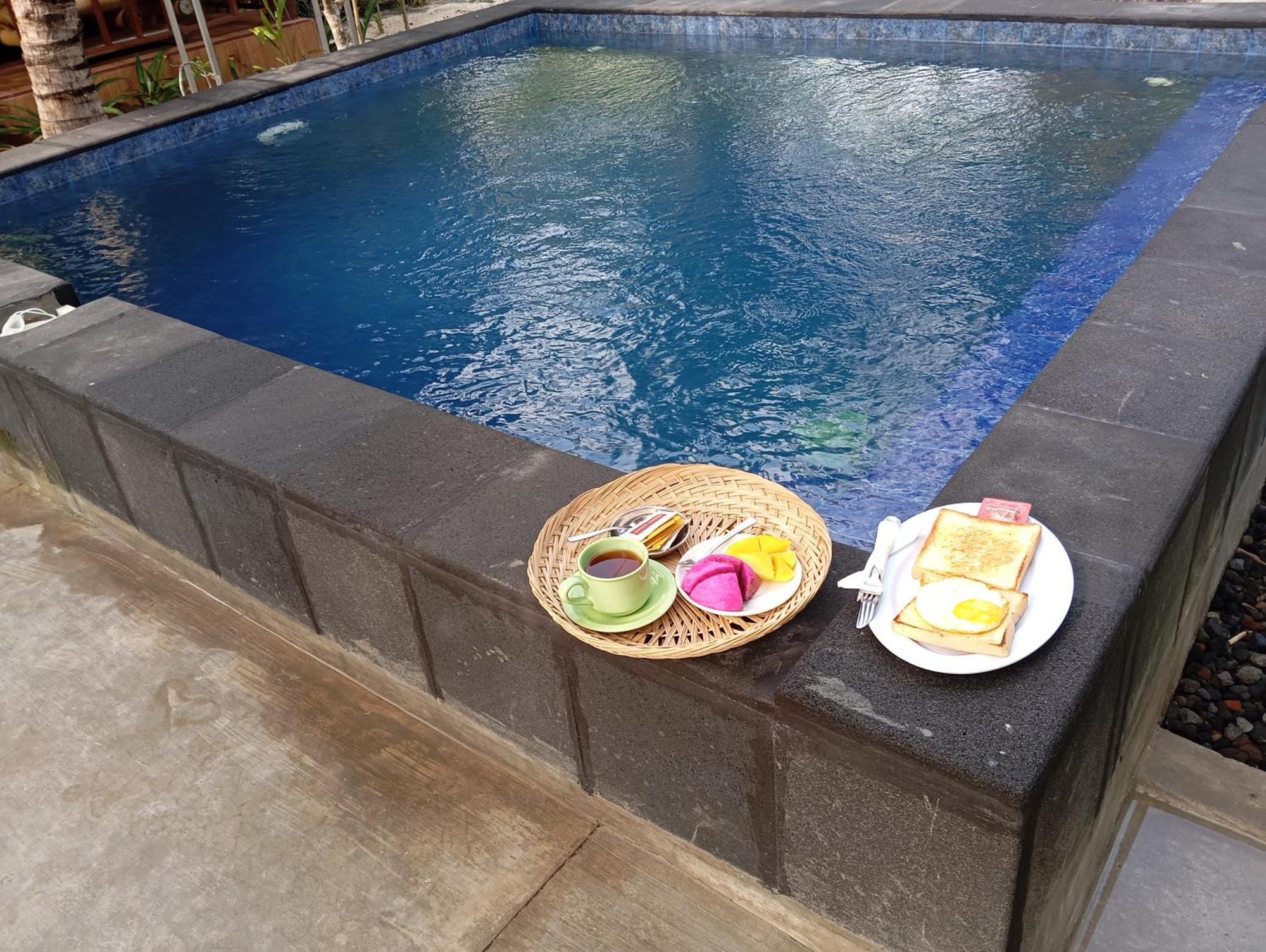 Belong Home Stay Lembongan Exterior photo