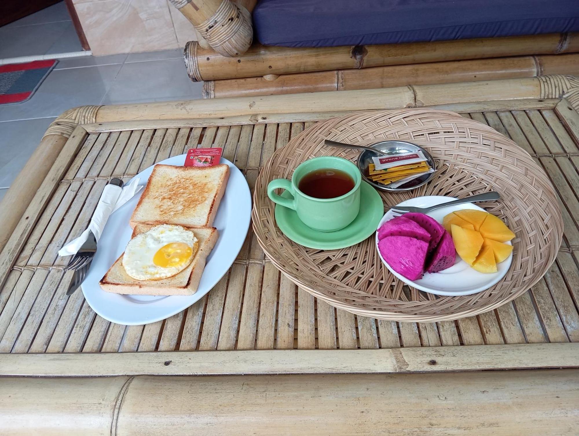 Belong Home Stay Lembongan Exterior photo