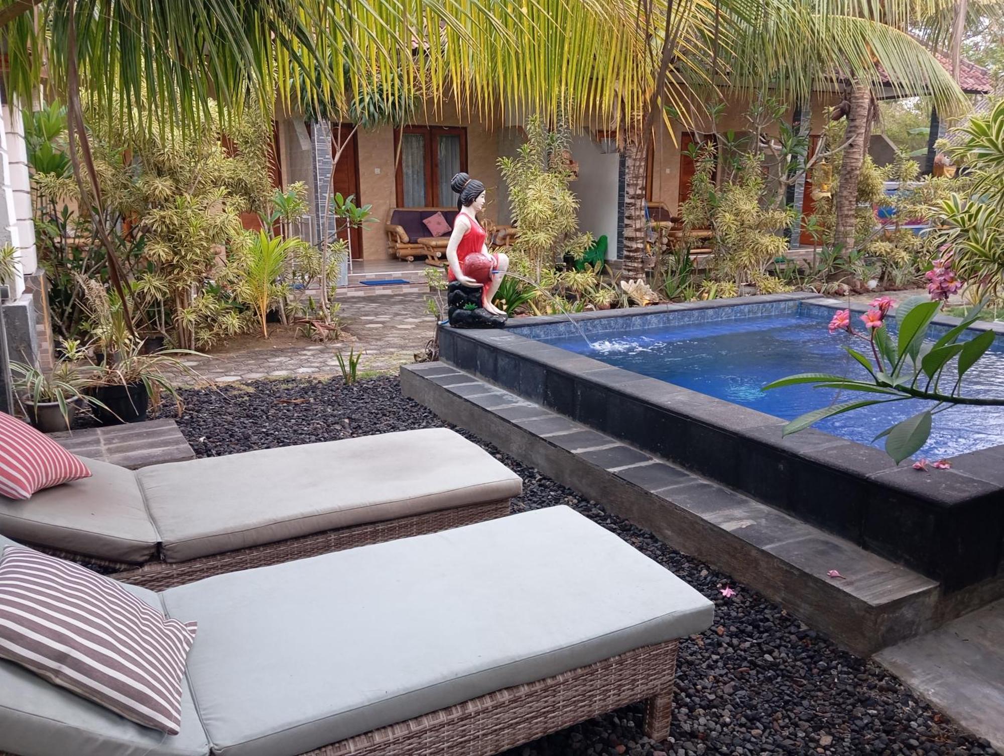 Belong Home Stay Lembongan Exterior photo